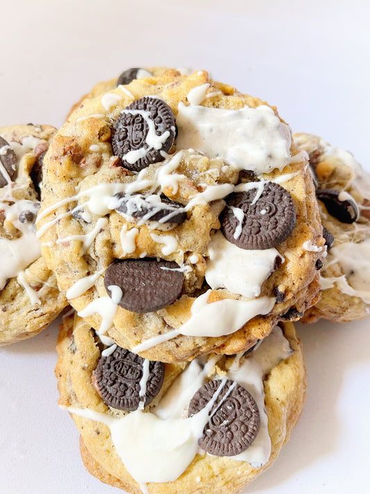 Cookies & Cream Cookies